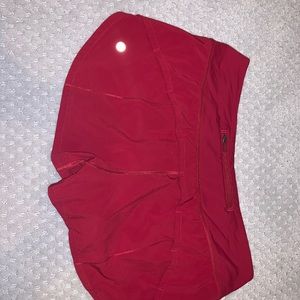 LULULEMON SPEED UP SHORT 2.5”
